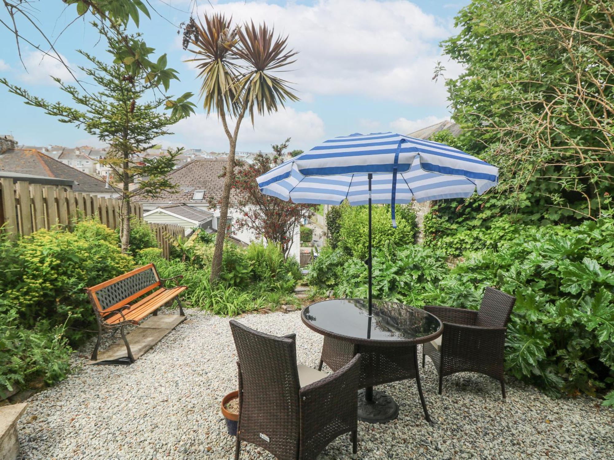 The Oystercatcher Apartment *