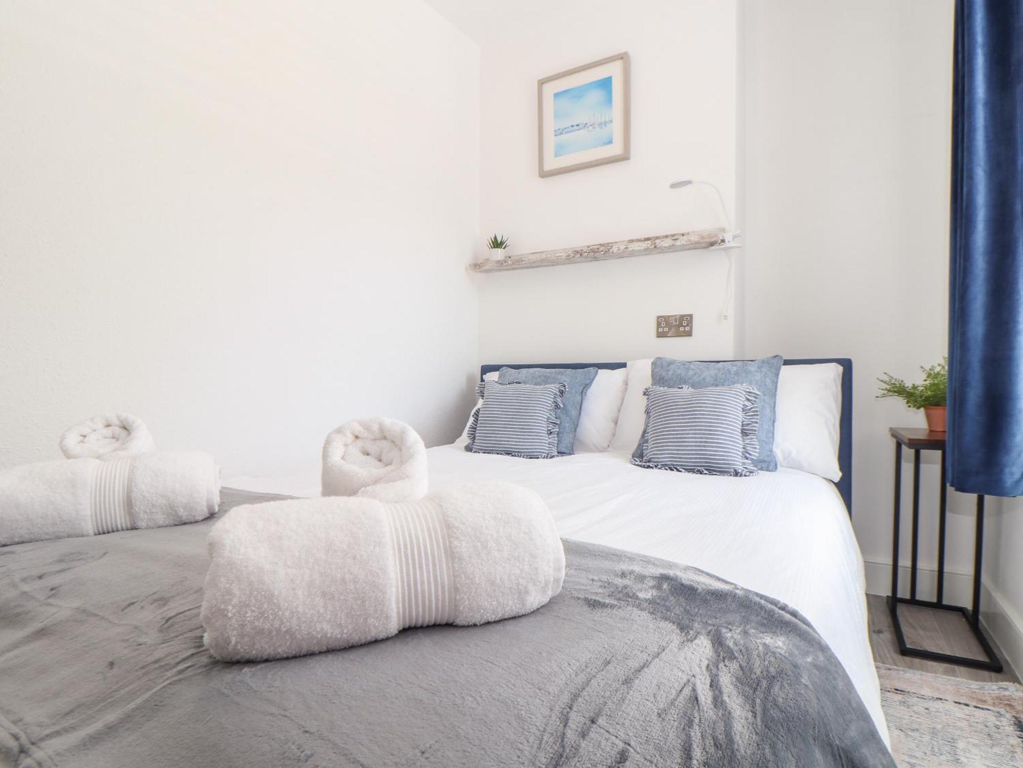 The Oystercatcher Apartment Falmouth